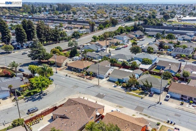 3675 Monterey Blvd, San Leandro, CA 94578