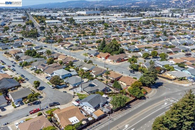 3675 Monterey Blvd, San Leandro, CA 94578