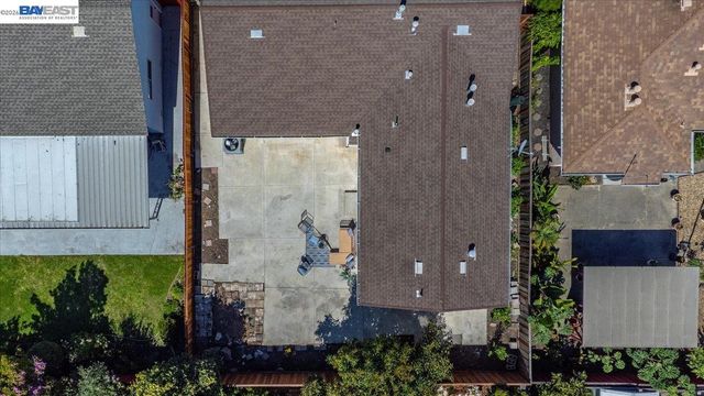 3675 Monterey Blvd, San Leandro, CA 94578