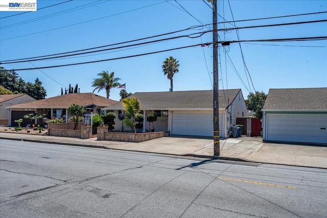 3675 Monterey Blvd, San Leandro, CA 94578