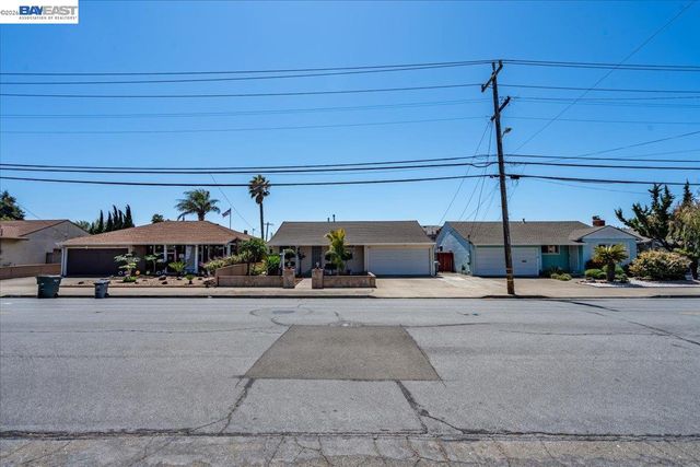 3675 Monterey Blvd, San Leandro, CA 94578