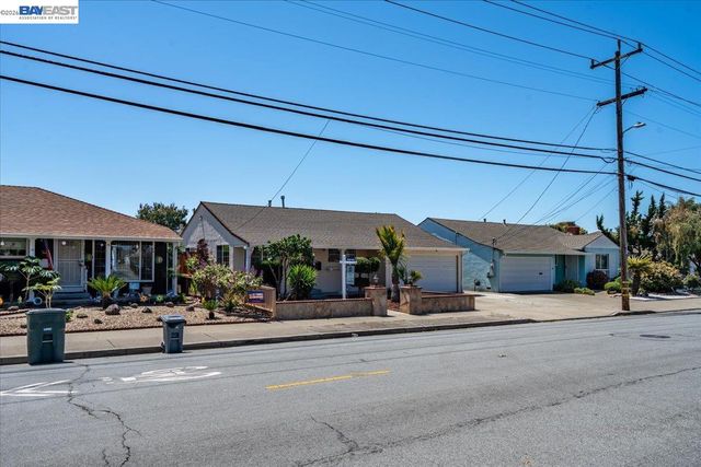 3675 Monterey Blvd, San Leandro, CA 94578