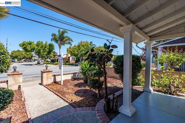 3675 Monterey Blvd, San Leandro, CA 94578