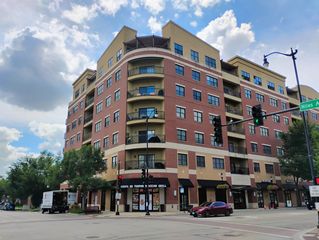 4953 Oakton Street 207, Skokie, IL 60077