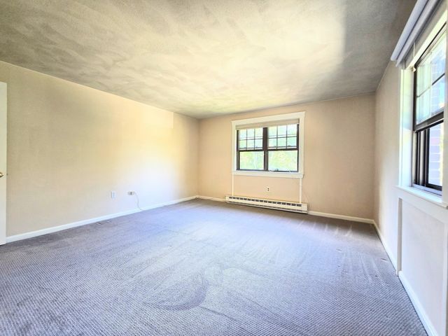 35 Swanson Court 32D, Boxborough, MA 01719