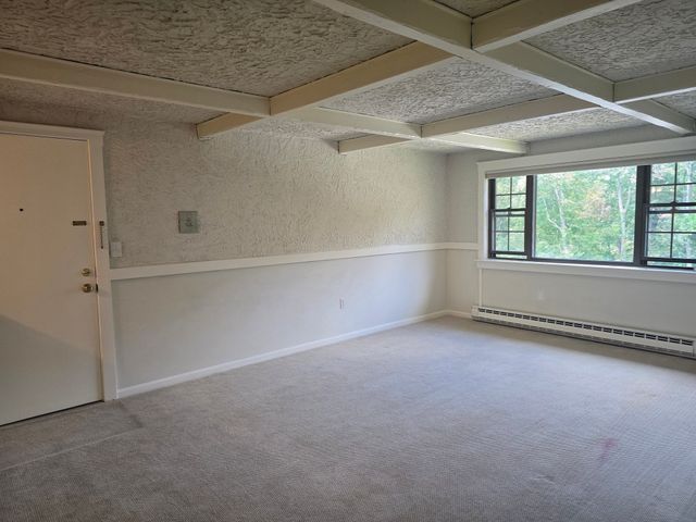 35 Swanson Court 32D, Boxborough, MA 01719