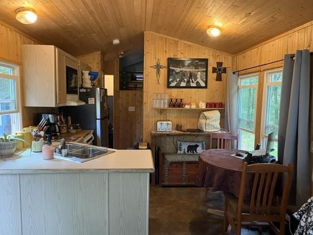 1616 Hawkshead Trail, Nekoosa, WI 54457
