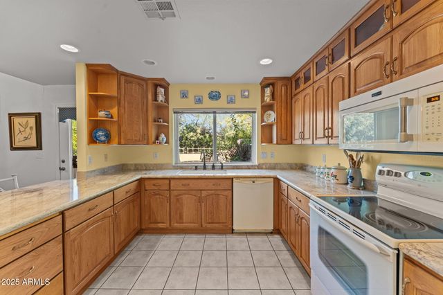 1646 N PEACH Drive, Wickenburg, AZ 85390