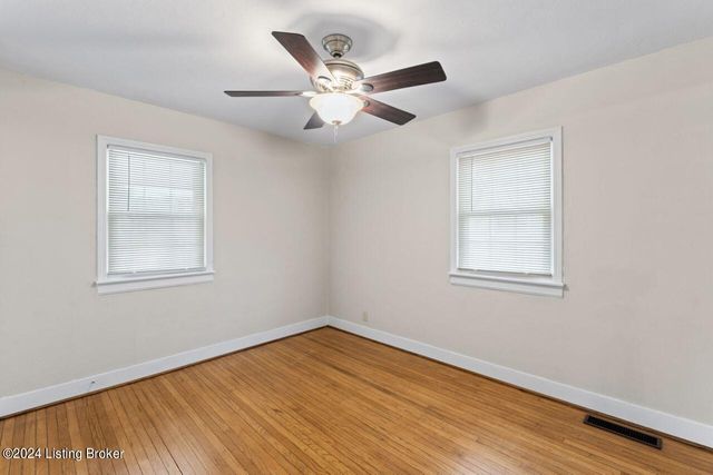 2701 Delor Ave, Louisville, KY 40217