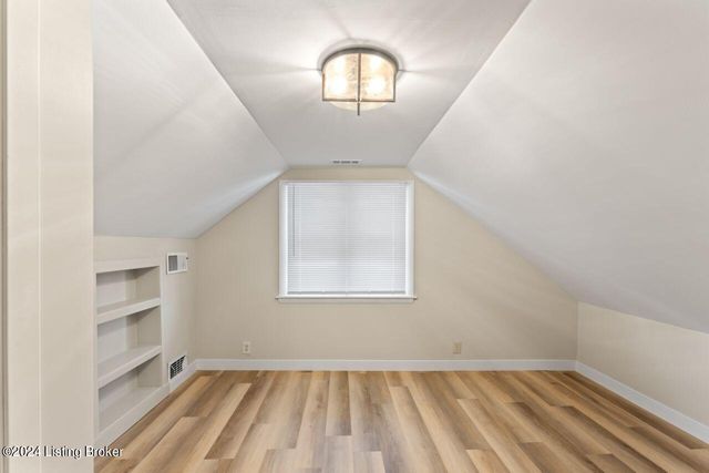 2701 Delor Ave, Louisville, KY 40217