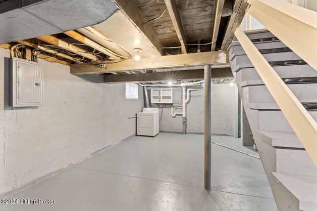 2701 Delor Ave, Louisville, KY 40217