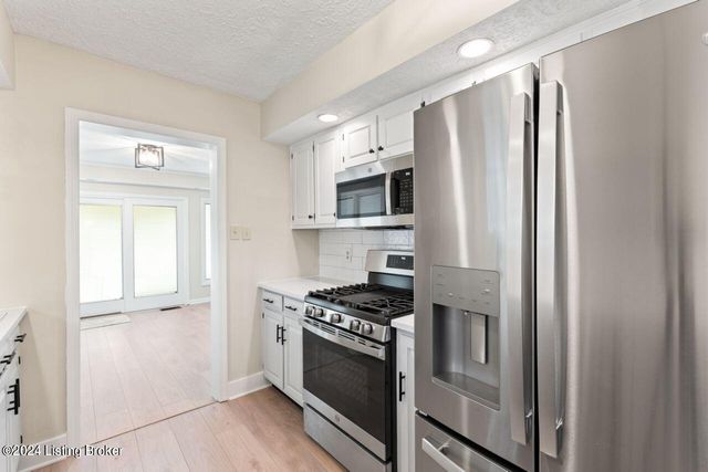 2701 Delor Ave, Louisville, KY 40217