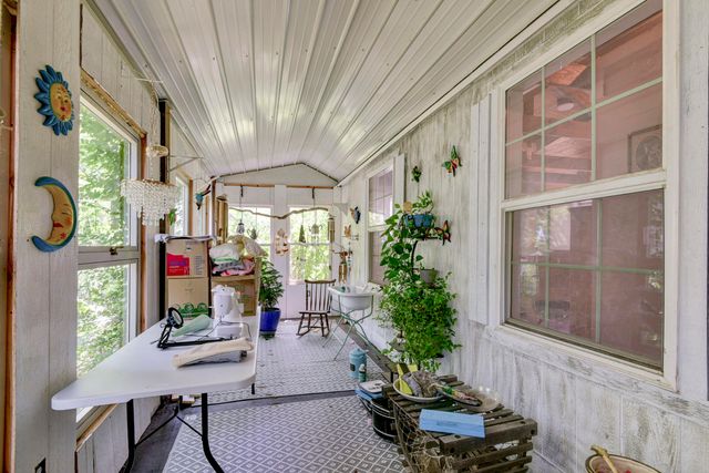 5832 S Freeman Lane, Rogersville, MO 65742