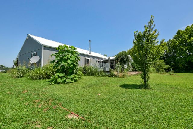 5832 S Freeman Lane, Rogersville, MO 65742