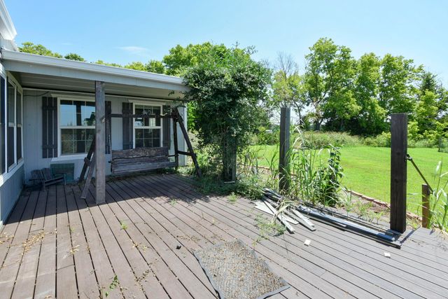 5832 S Freeman Lane, Rogersville, MO 65742