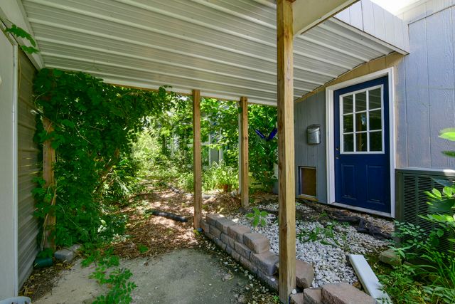 5832 S Freeman Lane, Rogersville, MO 65742