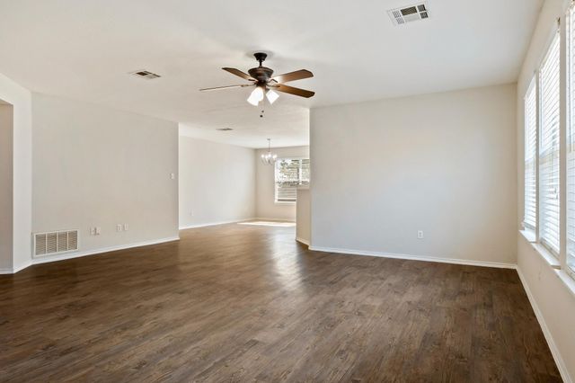 162 Brandons WAY, Buda, TX 78610