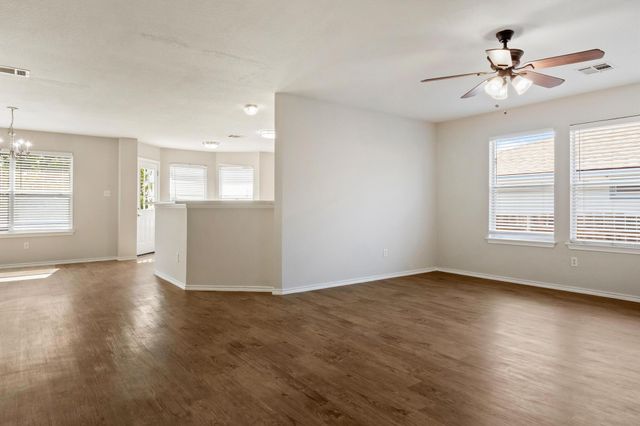 162 Brandons WAY, Buda, TX 78610