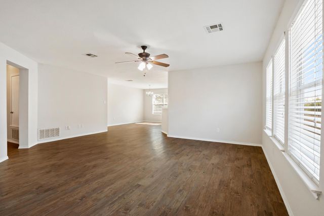 162 Brandons WAY, Buda, TX 78610