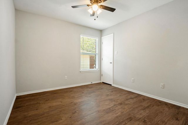 162 Brandons WAY, Buda, TX 78610