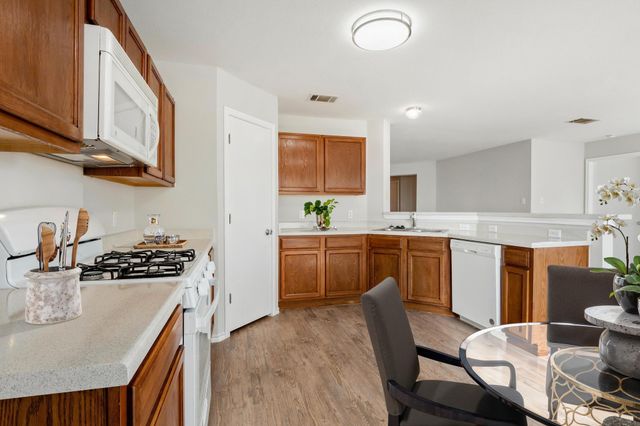 162 Brandons WAY, Buda, TX 78610