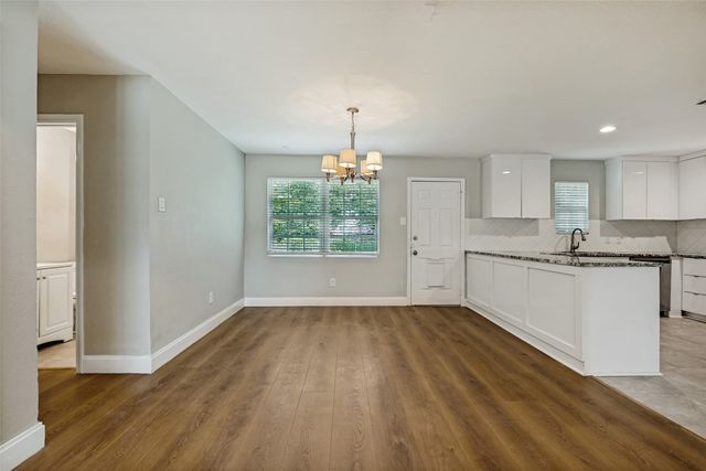 717 Willowbrook Drive, Mesquite, TX 75149