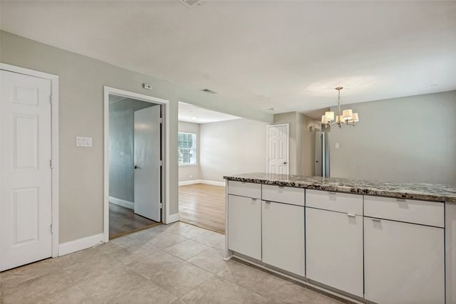 717 Willowbrook Drive, Mesquite, TX 75149