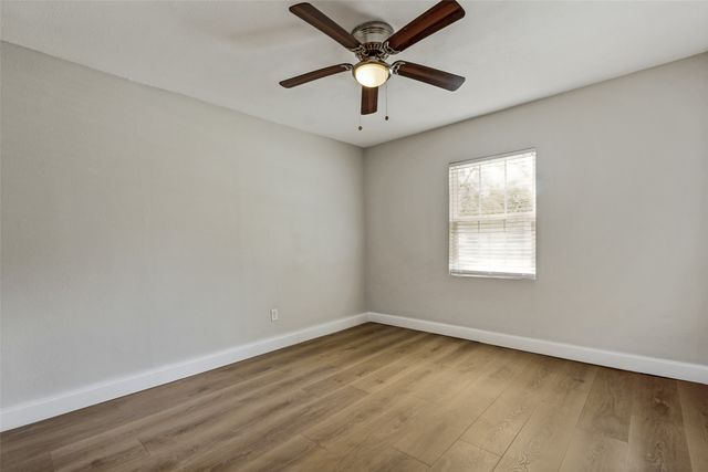 717 Willowbrook Drive, Mesquite, TX 75149