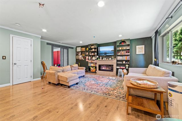 413 SW 305th Street, Federal Way, WA 98023