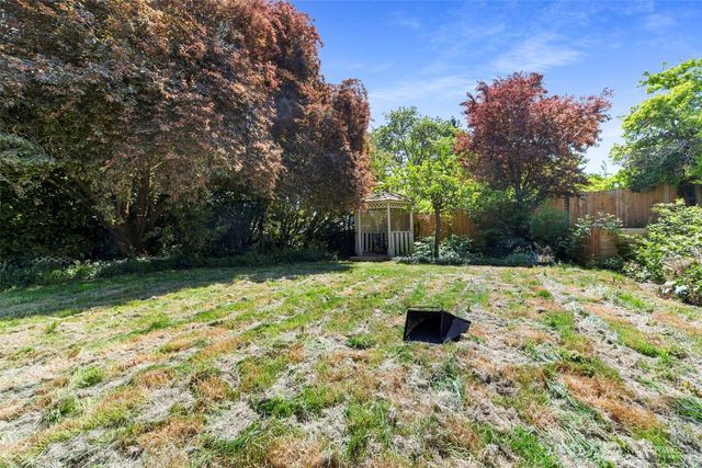 413 SW 305th Street, Federal Way, WA 98023