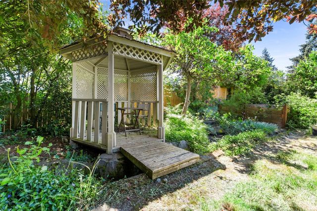 413 SW 305th Street, Federal Way, WA 98023