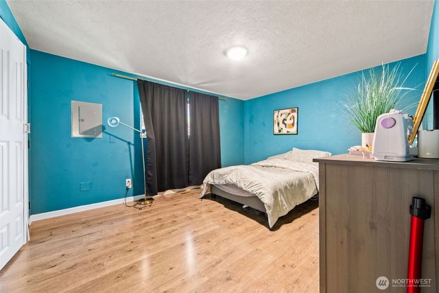 413 SW 305th Street, Federal Way, WA 98023