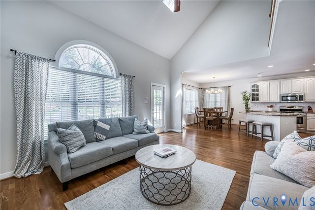 5525 Summer Creek Way, Glen Allen, VA 23059