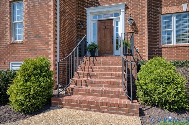 5525 Summer Creek Way, Glen Allen, VA 23059