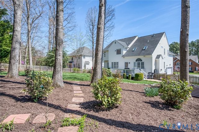 5525 Summer Creek Way, Glen Allen, VA 23059