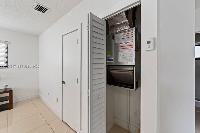 1911 NW 30th St 3, Miami, FL 33142