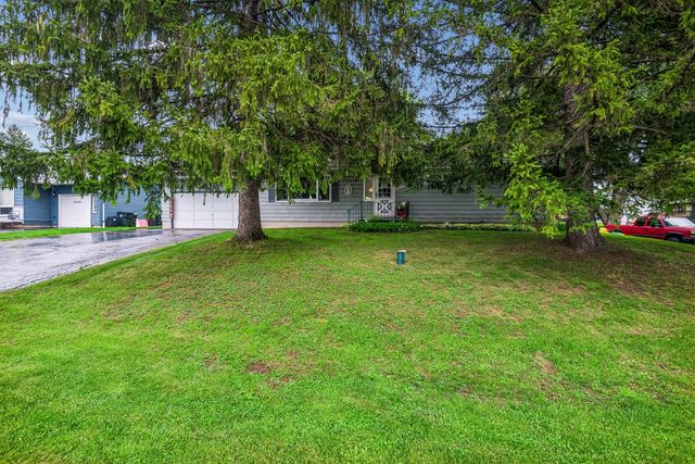 41061 N 3rd Street, Antioch, IL 60002
