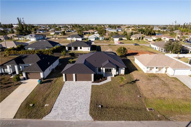 1711 SW 3rd ST, Cape Coral, FL 33991