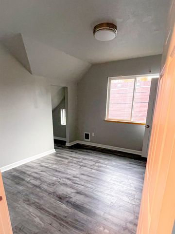 1616 N Cedar Ave, Spokane, WA 99205