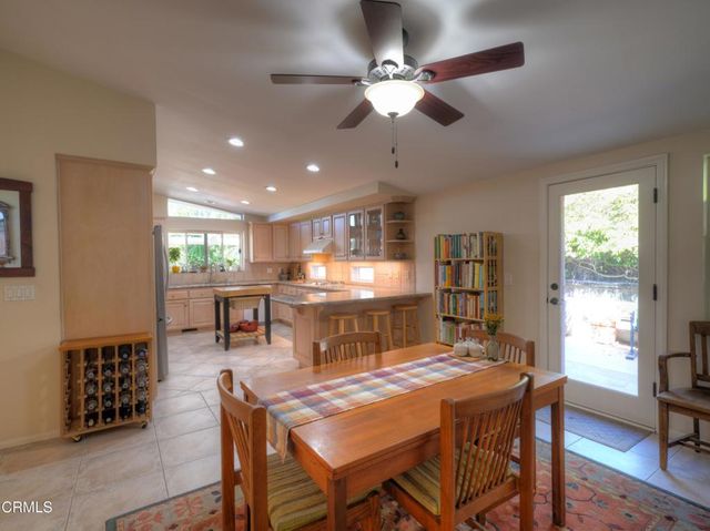 69 University Avenue, Ventura, CA 93003