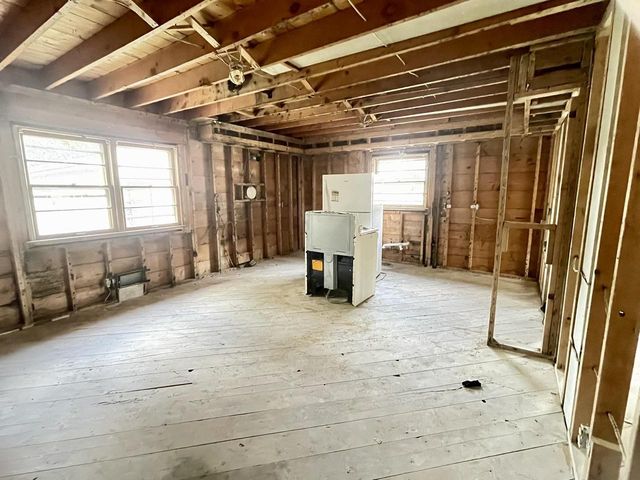 415 S MATTHEW STREET, Kimberly, WI 54136