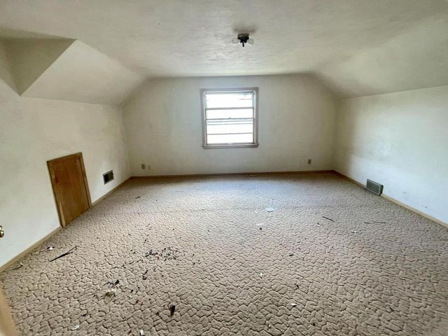 415 S MATTHEW STREET, Kimberly, WI 54136