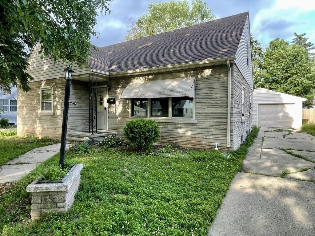 415 S MATTHEW STREET, Kimberly, WI 54136