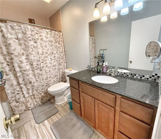 7031 Woodthrush Drive, Painesville Twp, OH 44077