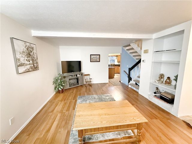 7031 Woodthrush Drive, Painesville Twp, OH 44077