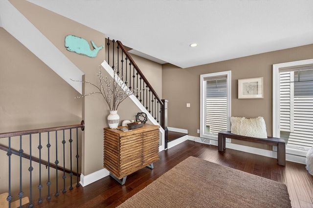 5704 Lake DRIVE, West Bend, WI 53095