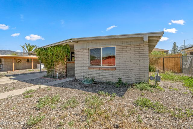964 N Catalina Avenue, Tucson, AZ 85711