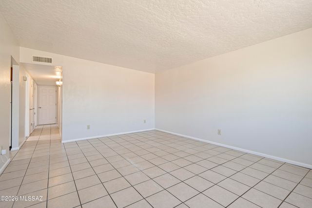 964 N Catalina Avenue, Tucson, AZ 85711