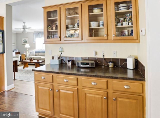 25 MIDDLEMARCH RD, Douglassville, PA 19518