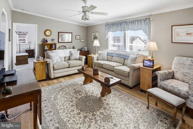 25 MIDDLEMARCH RD, Douglassville, PA 19518